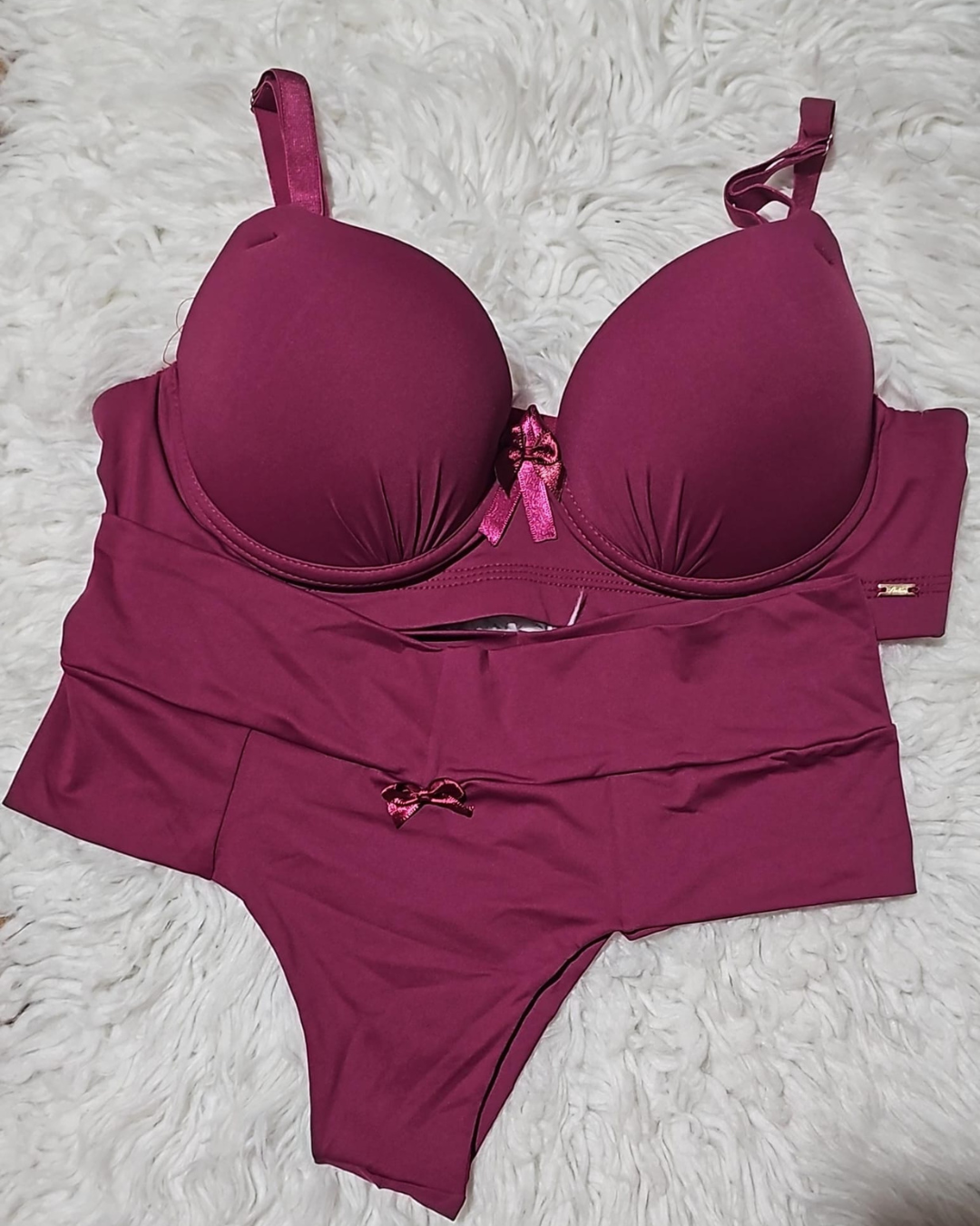 Conjunto Liso Fio Todo Duplo – Vinho